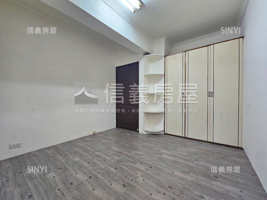 仁愛新村！正三房美寓房屋室內格局與周邊環境