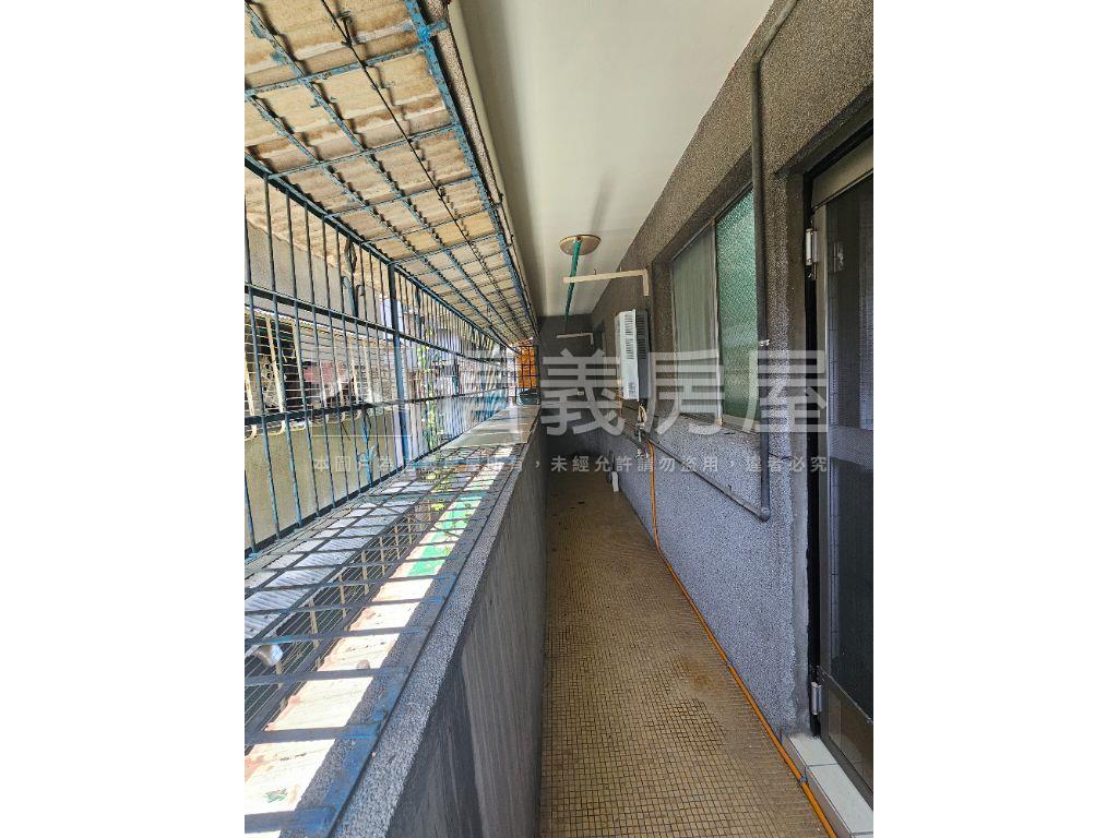 仁愛新村！正三房美寓房屋室內格局與周邊環境
