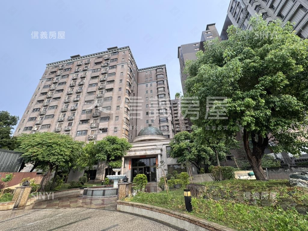 藝文經國之星３房雙車位房屋室內格局與周邊環境