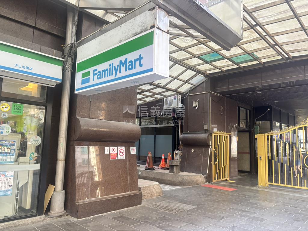 【推薦】宏國大鎮３房車位房屋室內格局與周邊環境