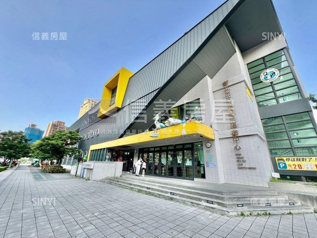 快樂王國全新三房車位房屋室內格局與周邊環境