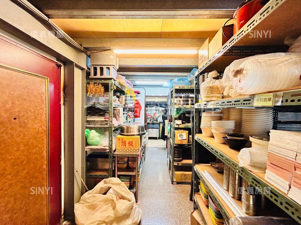 面寬１２米住辦方便停車房屋室內格局與周邊環境
