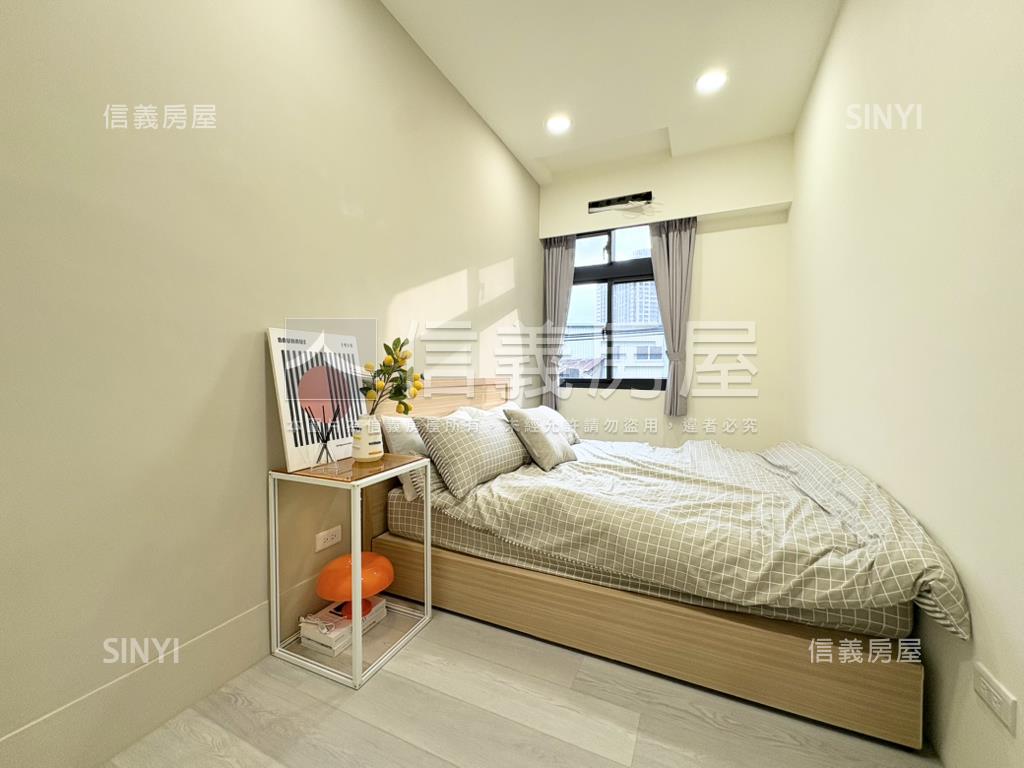 近捷運。免爬高。邊間兩房房屋室內格局與周邊環境