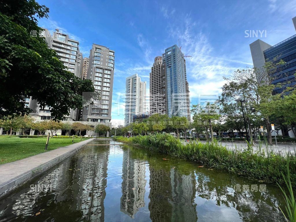 可換約‧面公園雲頂三房房屋室內格局與周邊環境