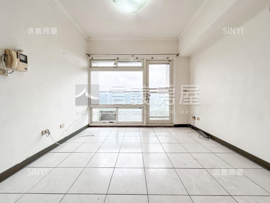 青春宏威·福華三房車位房屋室內格局與周邊環境