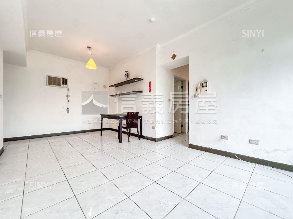 青春宏威·福華三房車位房屋室內格局與周邊環境