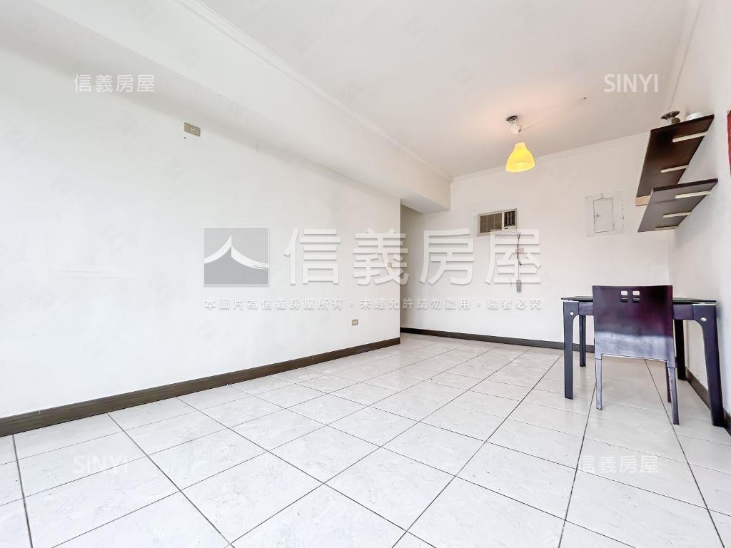 青春宏威·福華三房車位房屋室內格局與周邊環境