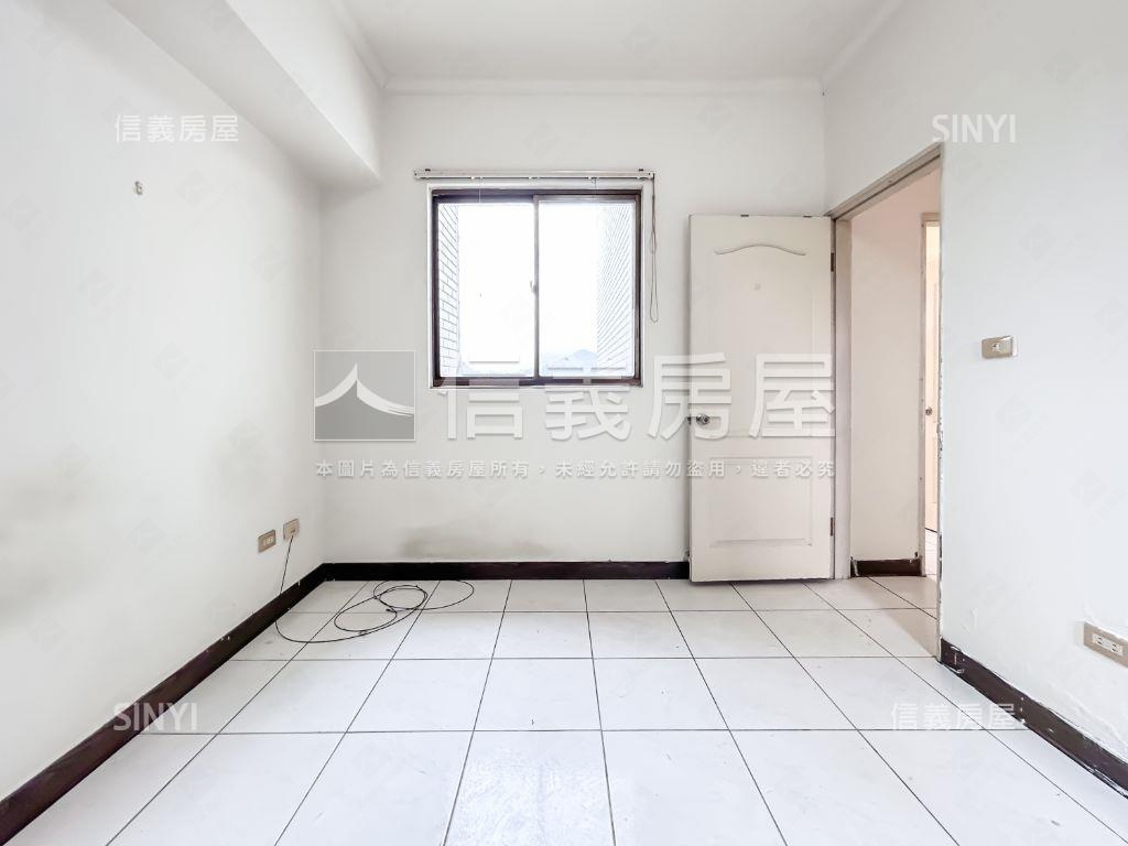 青春宏威·福華三房車位房屋室內格局與周邊環境