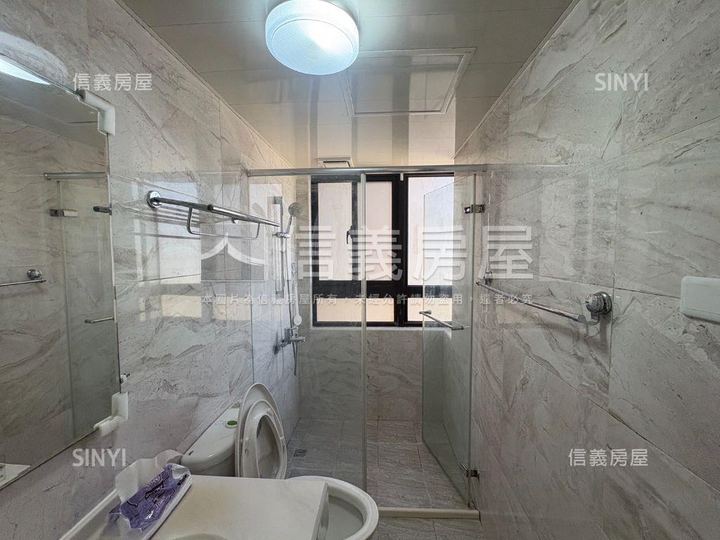 水交社城意高樓層三房平車房屋室內格局與周邊環境