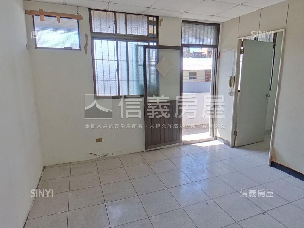 中正路小資大空間成家房屋室內格局與周邊環境