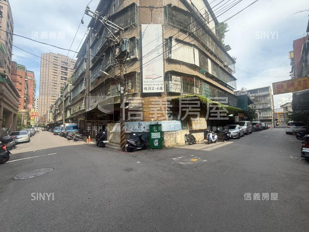 中和邊間一層一戶三樓公寓房屋室內格局與周邊環境