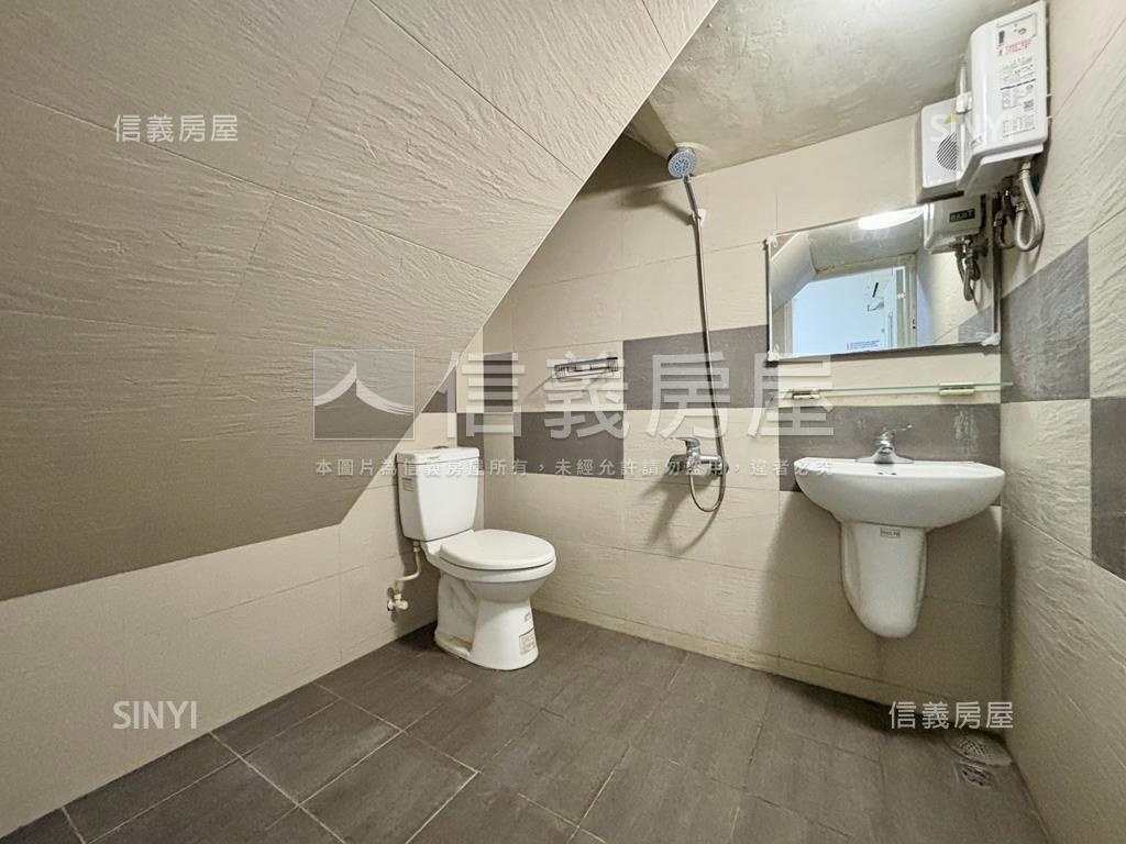 近成大ＲＣ多房間透天房屋室內格局與周邊環境