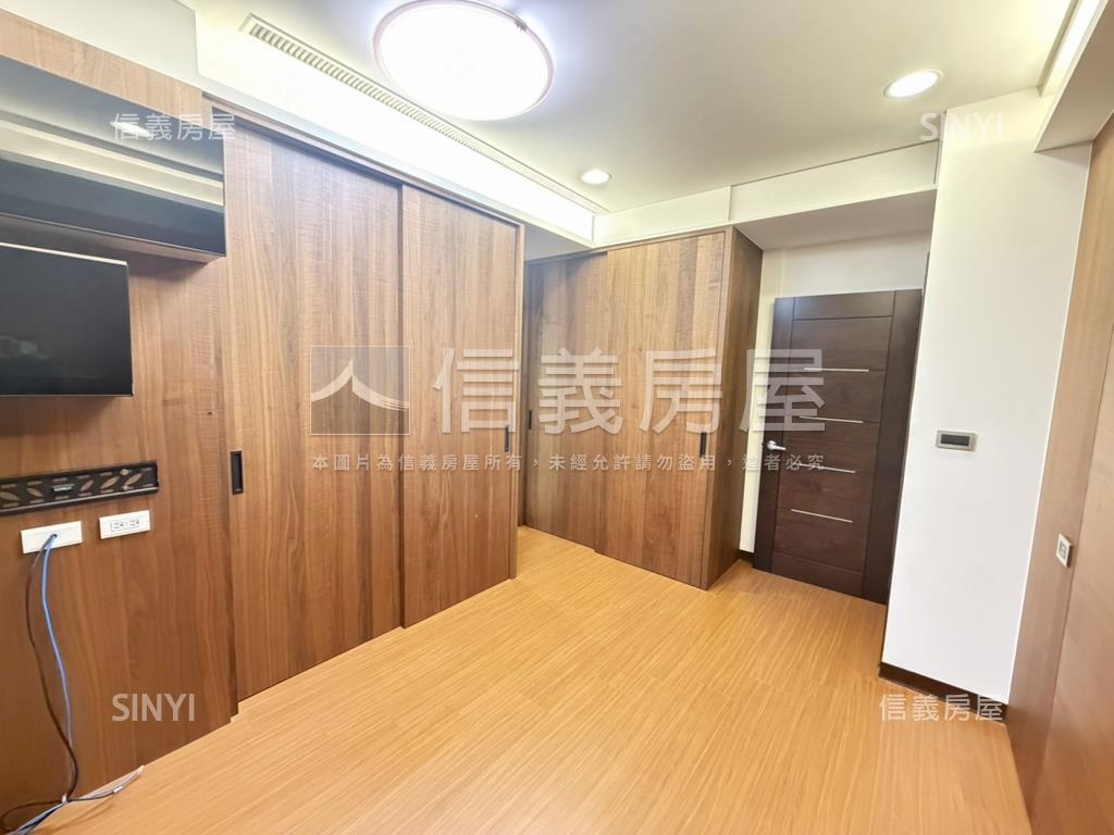 近緯創邊間視野超值三房房屋室內格局與周邊環境