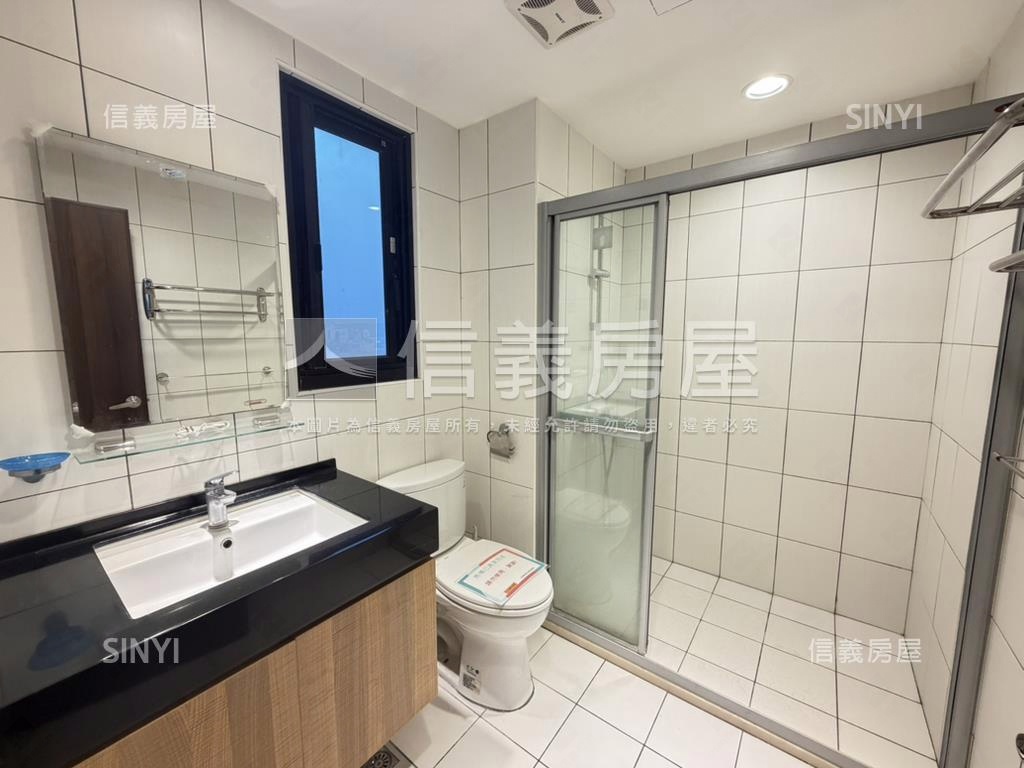 近緯創邊間視野超值三房房屋室內格局與周邊環境