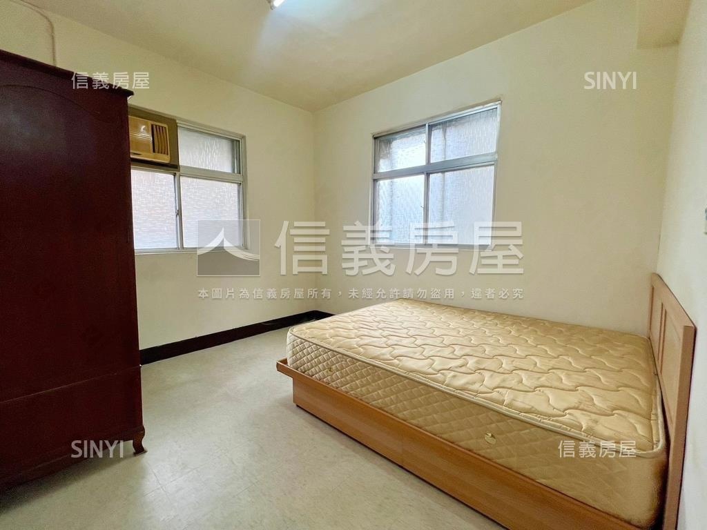 近景文科大公寓三房房屋室內格局與周邊環境