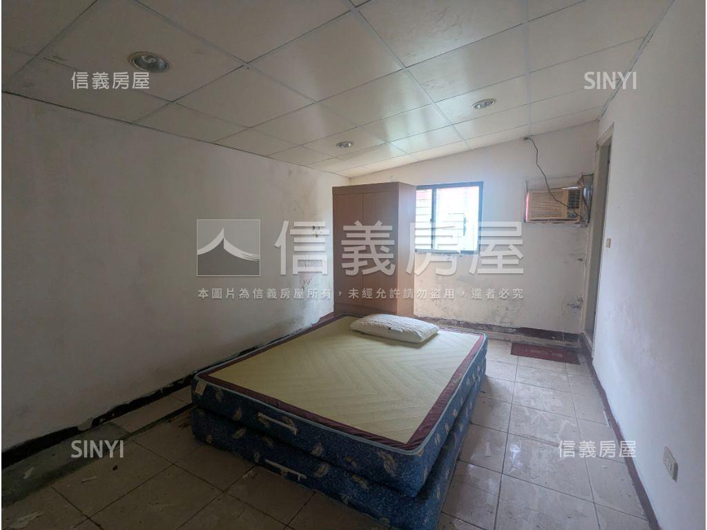 屋主誠售大空間房屋室內格局與周邊環境