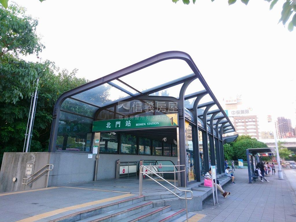 西門捷運宏普十樓雅居房屋室內格局與周邊環境