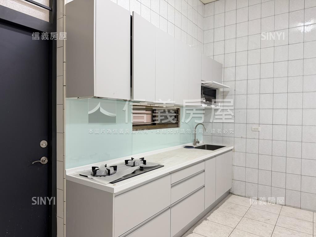 臨十二米路眺望海景美透天房屋室內格局與周邊環境