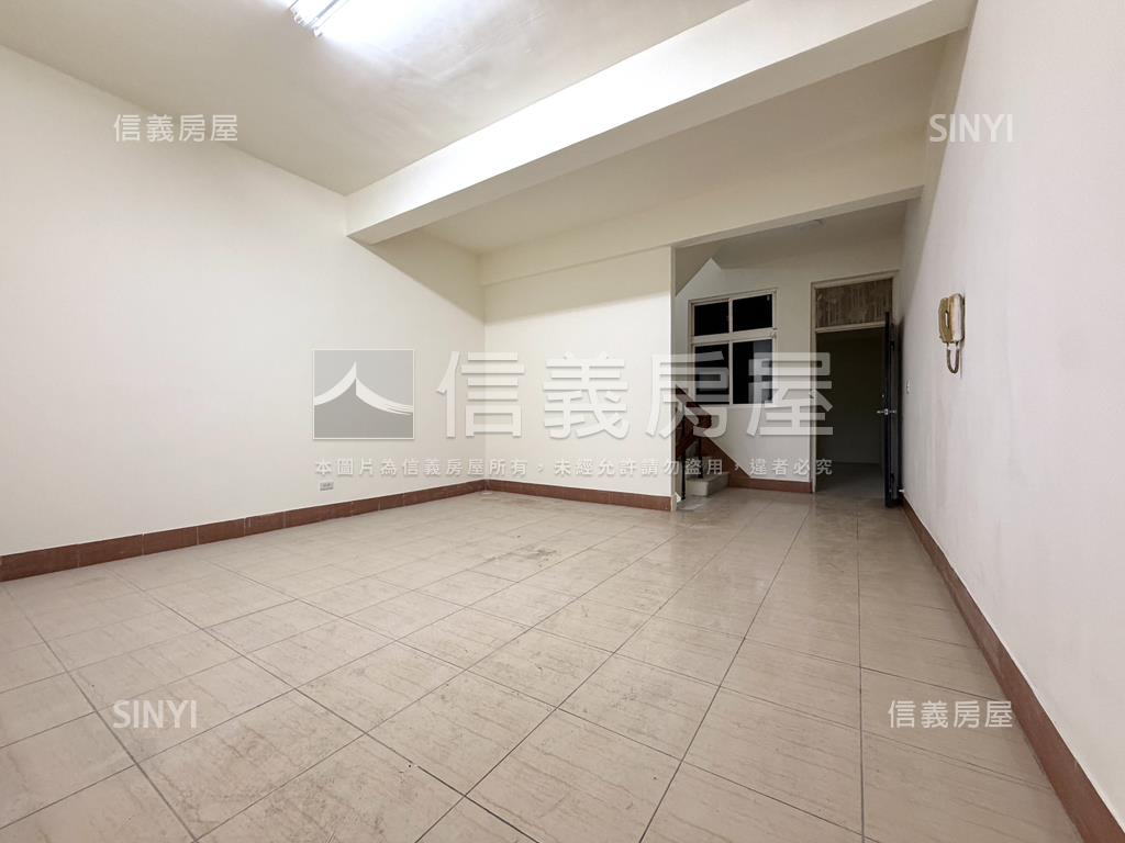 臨十二米路眺望海景美透天房屋室內格局與周邊環境