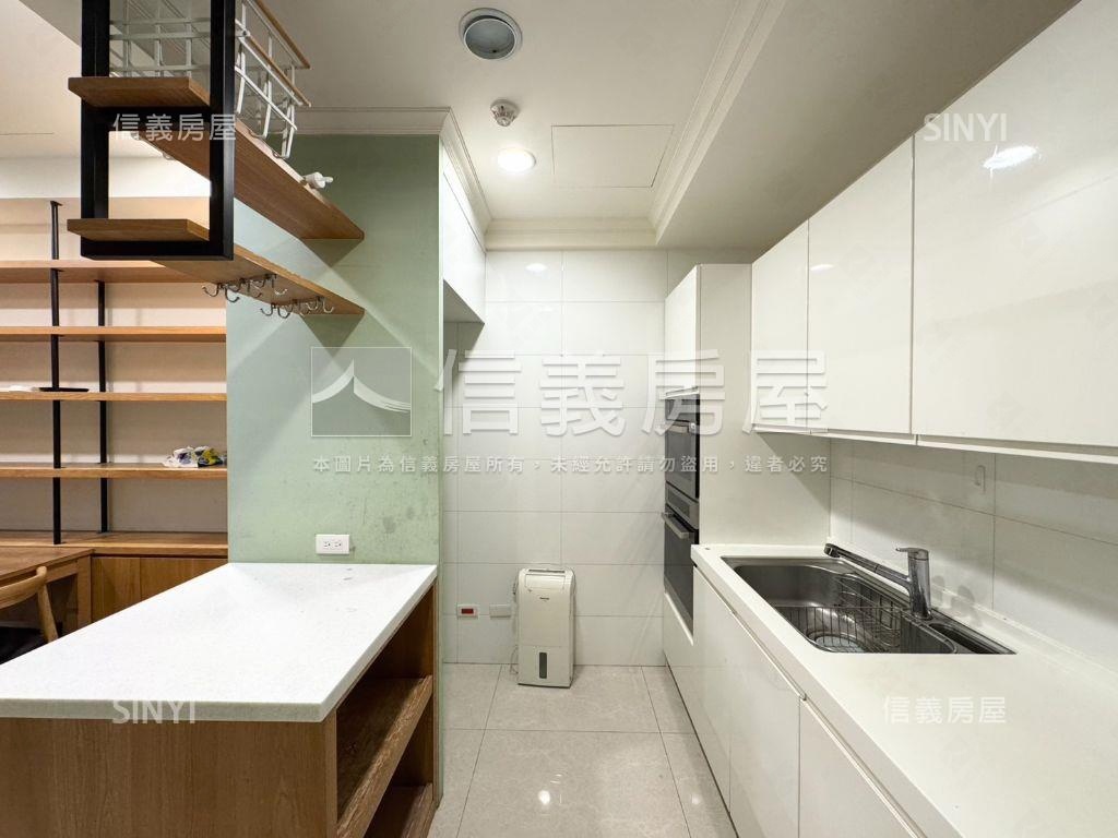 遠雄錦繡園露臺美兩房房屋室內格局與周邊環境