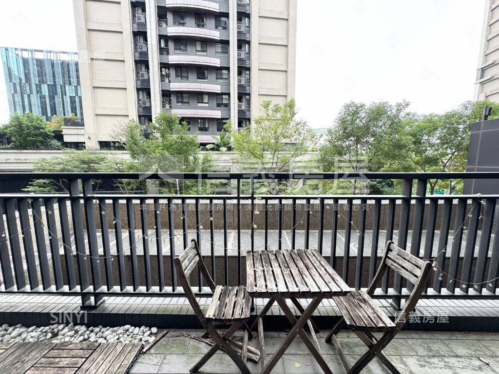 遠雄錦繡園露臺美兩房房屋室內格局與周邊環境