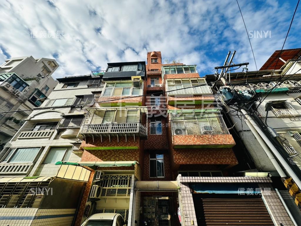 電梯校園景觀美套房房屋室內格局與周邊環境