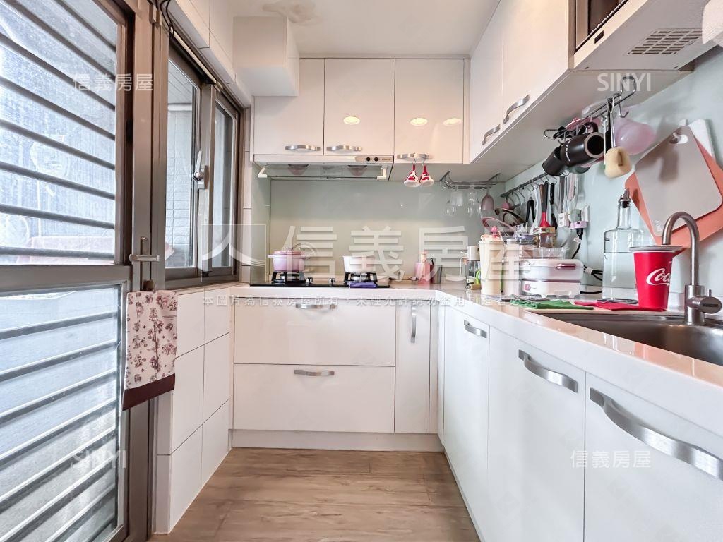 景觀無價！回家就像度假！房屋室內格局與周邊環境