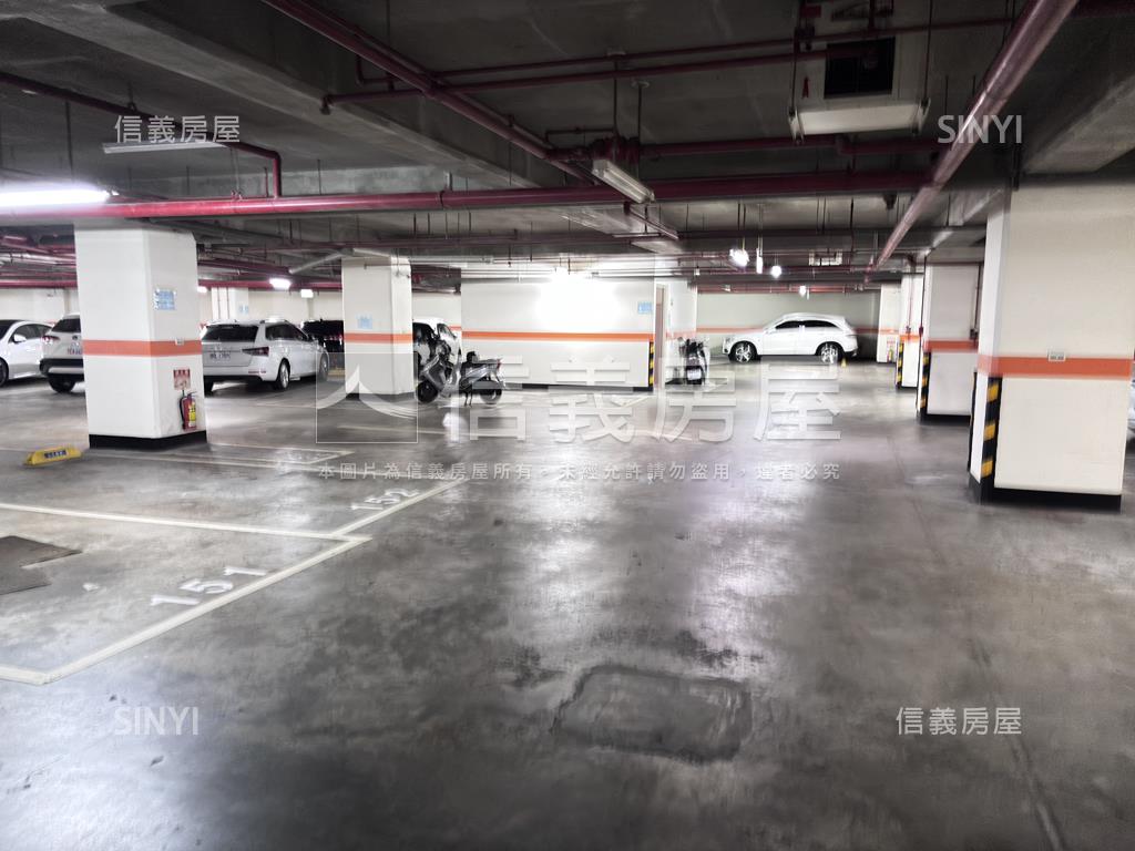 文心會館平面大車位房屋室內格局與周邊環境