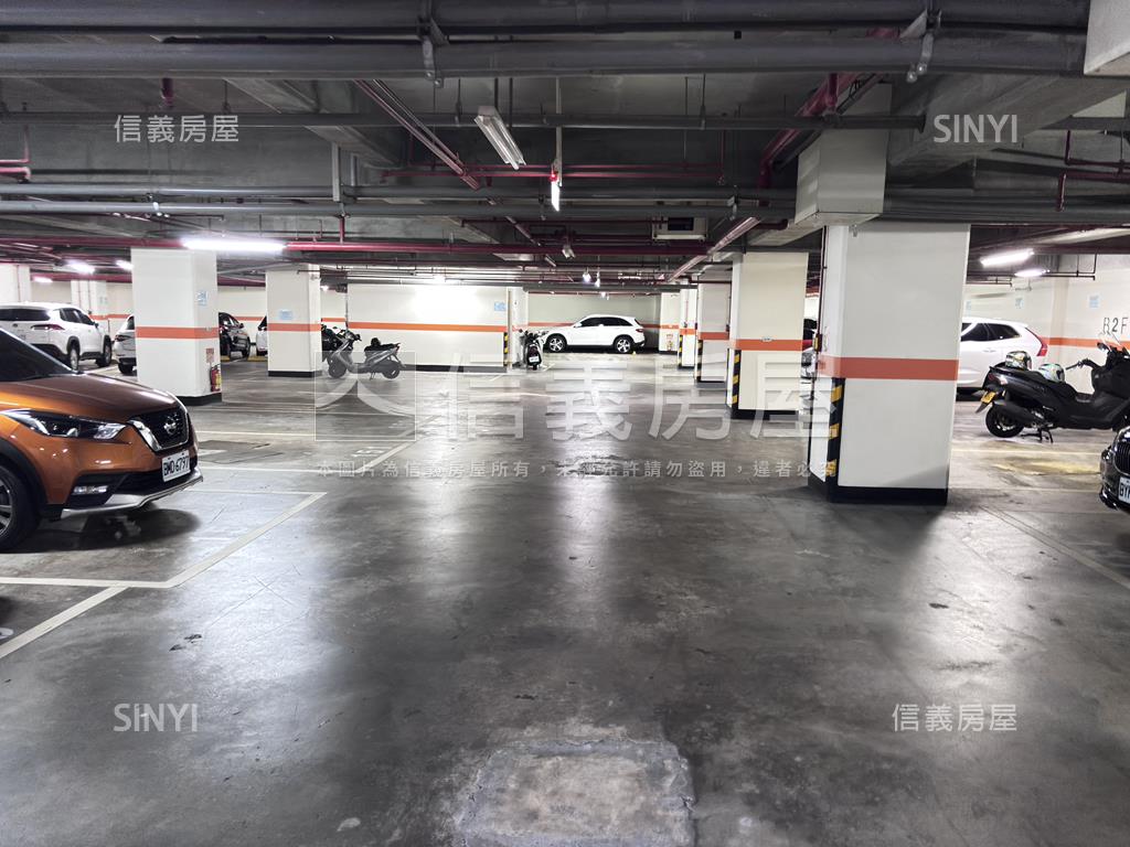 文心會館平面大車位房屋室內格局與周邊環境