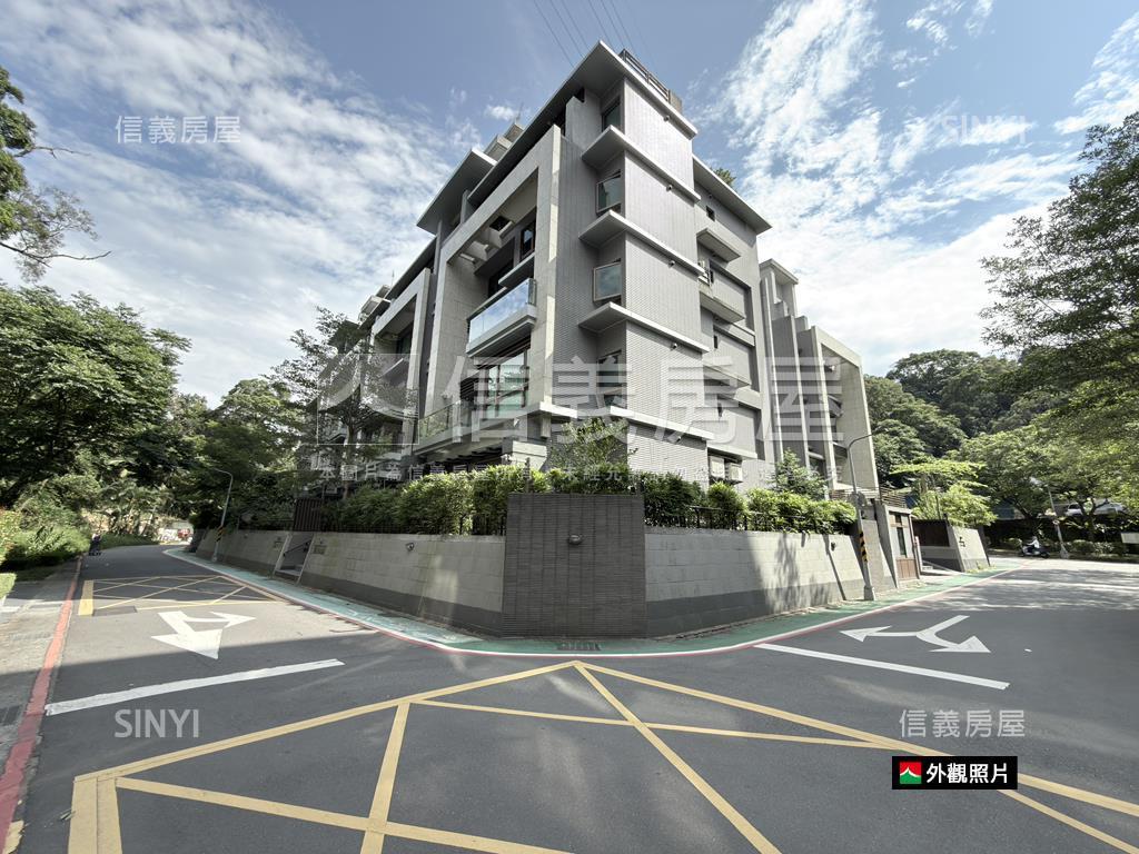 正面綠景木柵捷運美宅房屋室內格局與周邊環境