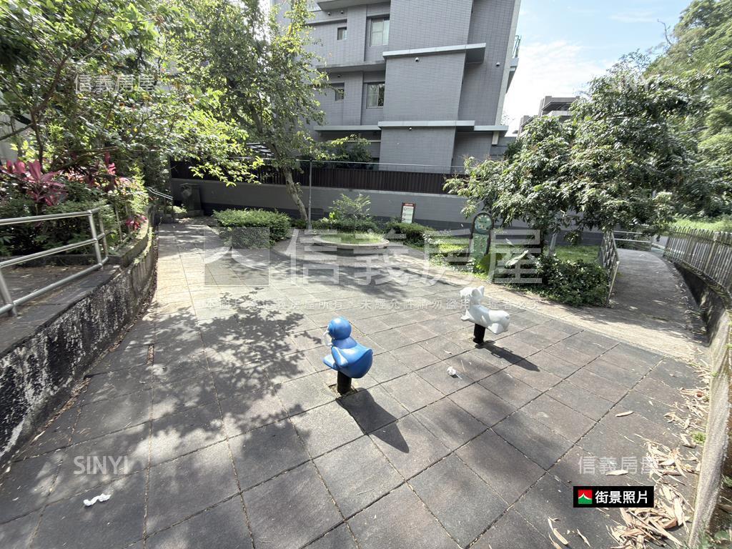 正面綠景木柵捷運美宅房屋室內格局與周邊環境
