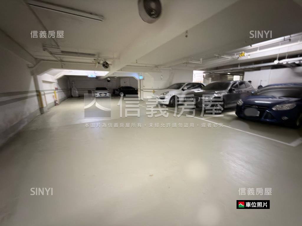 正面綠景木柵捷運美宅房屋室內格局與周邊環境