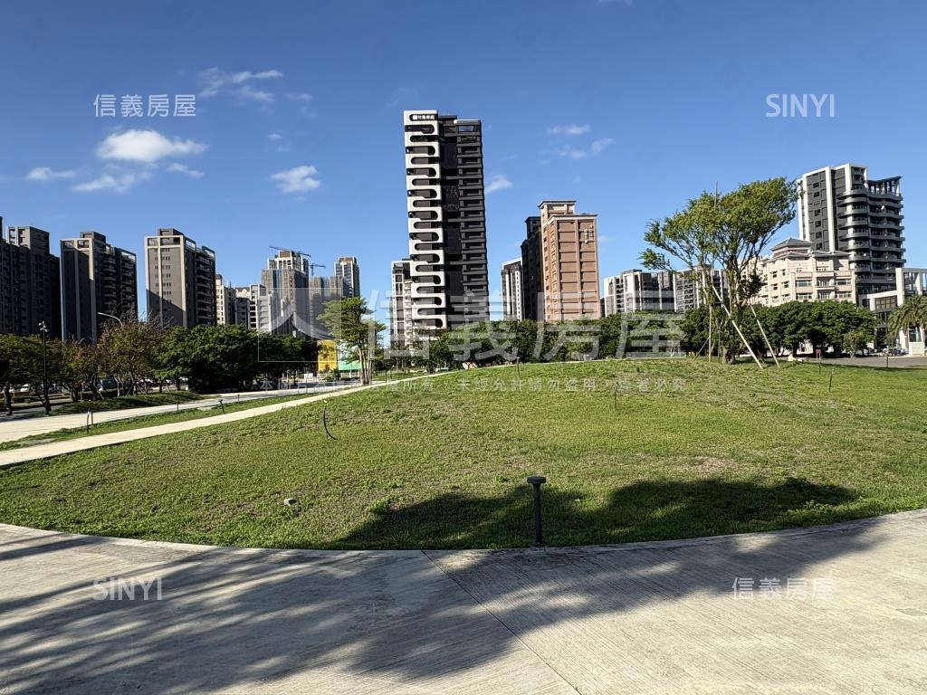 Ａ１９公園景觀三房車位房屋室內格局與周邊環境