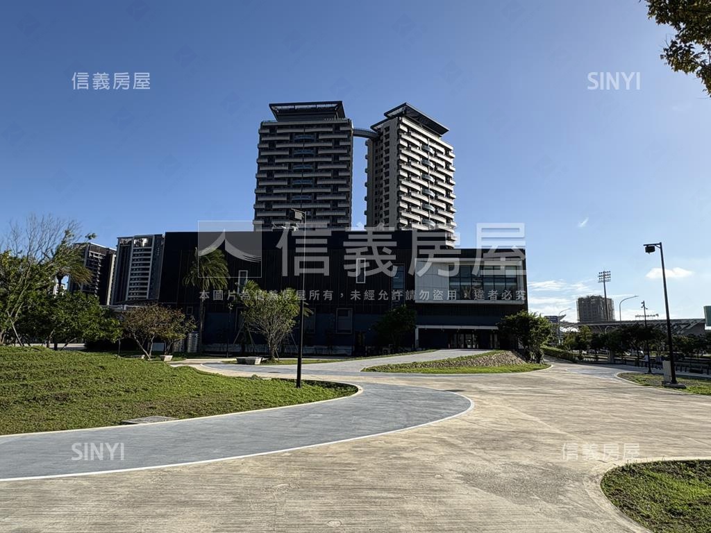 Ａ１９公園景觀三房車位房屋室內格局與周邊環境