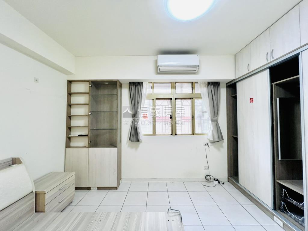 大坪數方正四房公寓２樓房屋室內格局與周邊環境