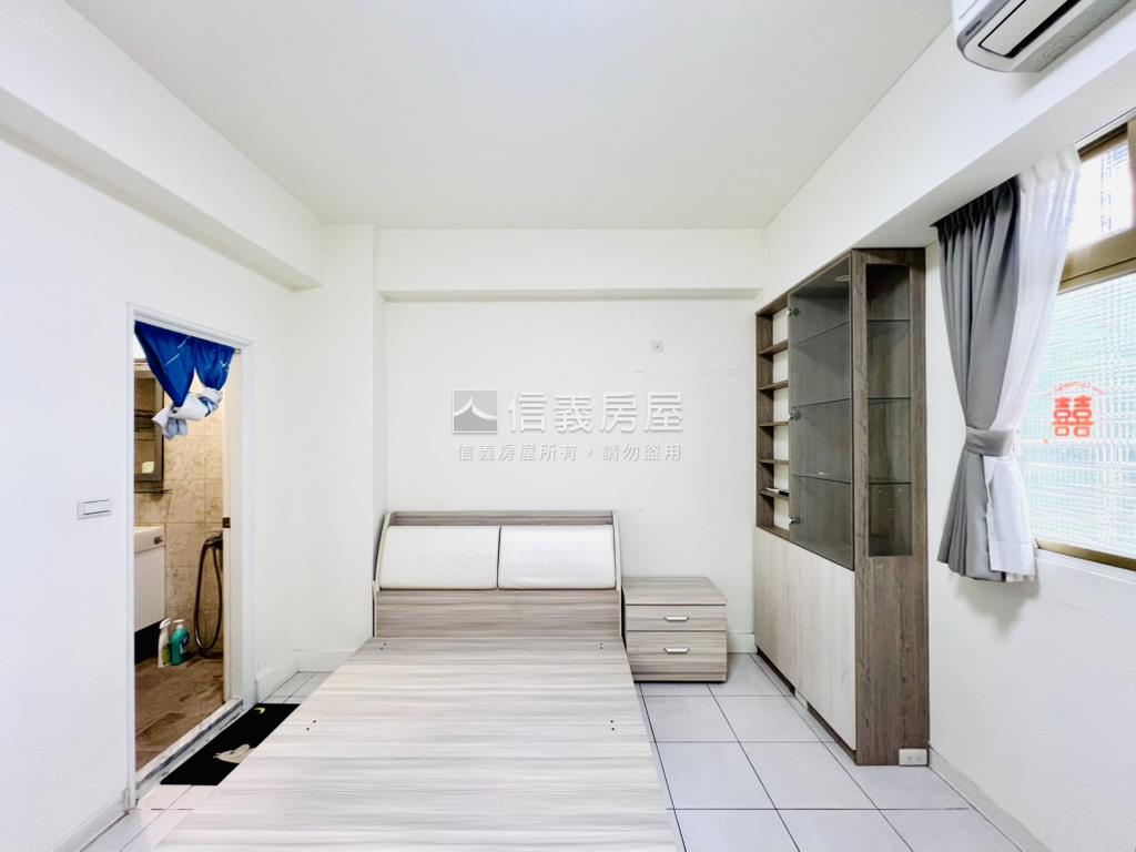 大坪數方正四房公寓２樓房屋室內格局與周邊環境