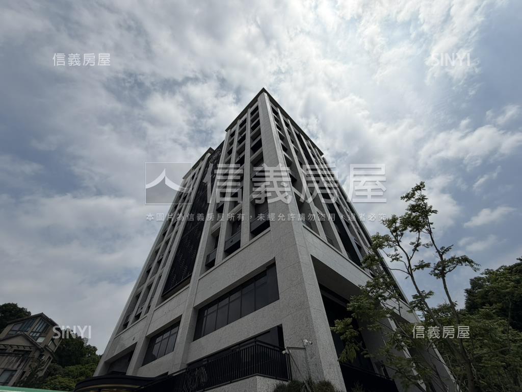 可看屋＿蓮園心邑Ｃ庭院戶房屋室內格局與周邊環境