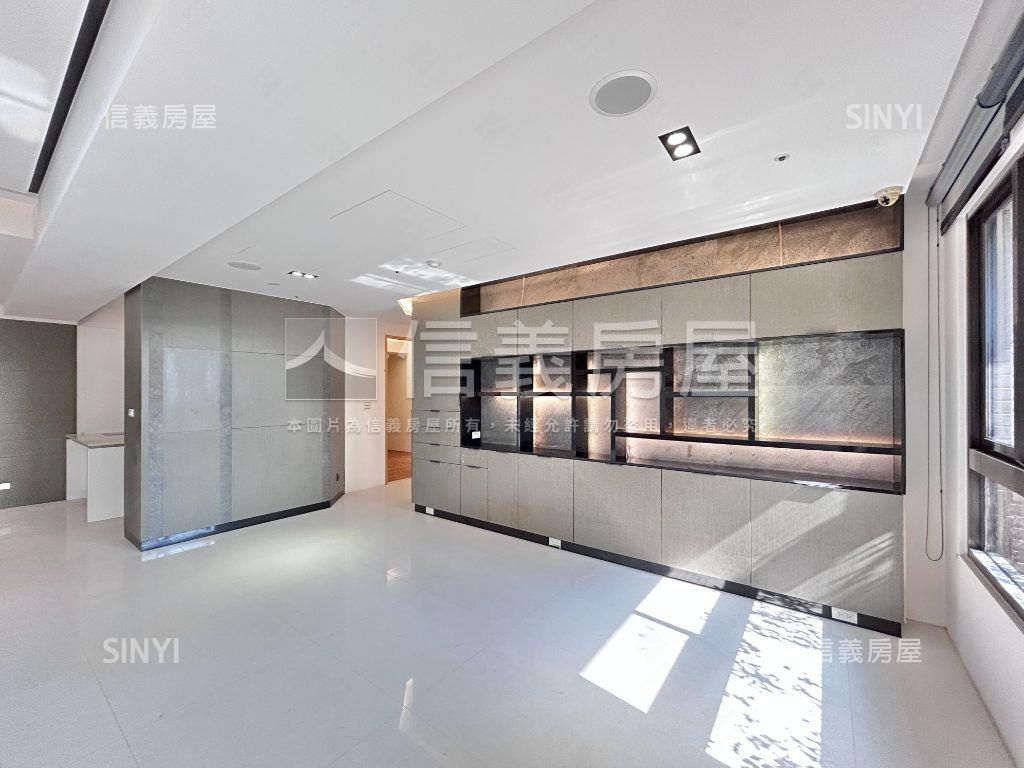 帝璟臻和★朝南裝潢三房房屋室內格局與周邊環境