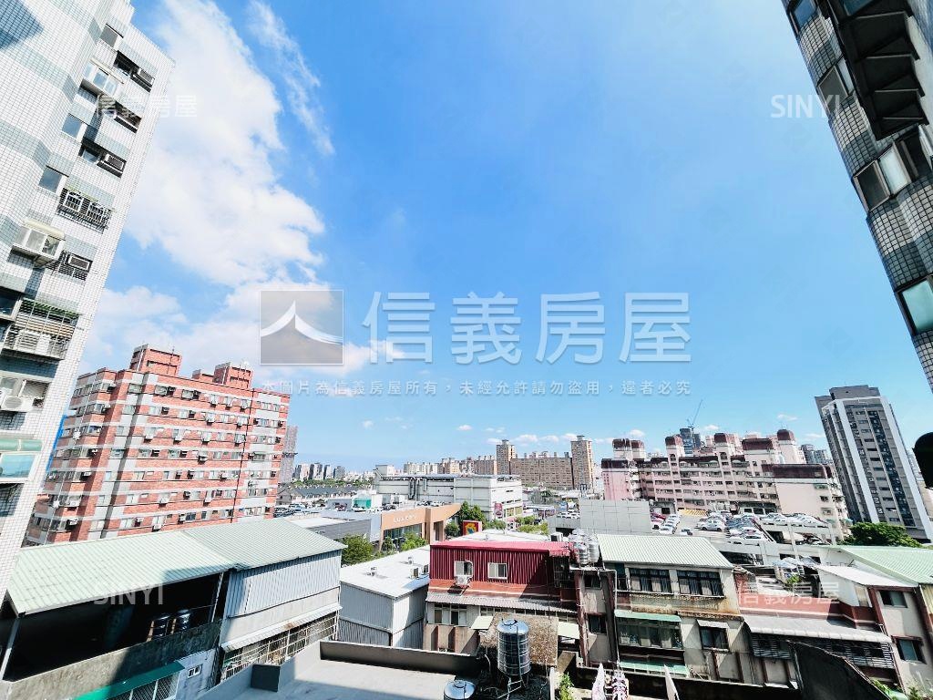 麥當勞旁中日龍族３房車位房屋室內格局與周邊環境