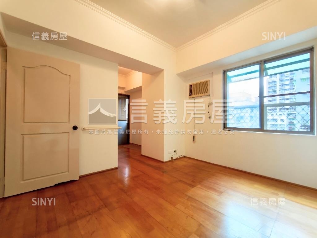 美樹館四房雙車位房屋室內格局與周邊環境