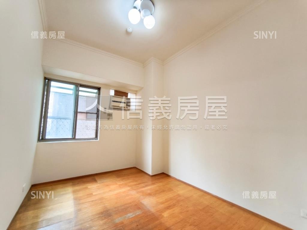 美樹館四房雙車位房屋室內格局與周邊環境
