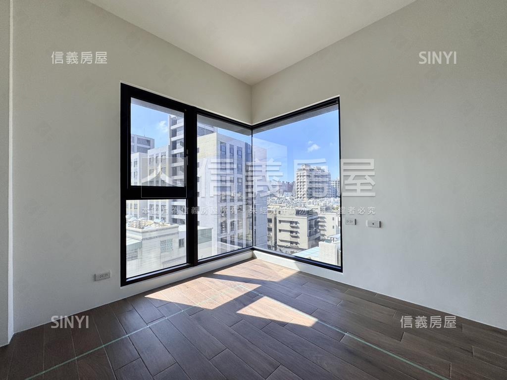 白京松玥三房併排雙平車房屋室內格局與周邊環境