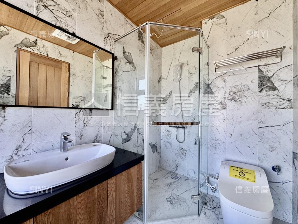 白京松玥三房併排雙平車房屋室內格局與周邊環境