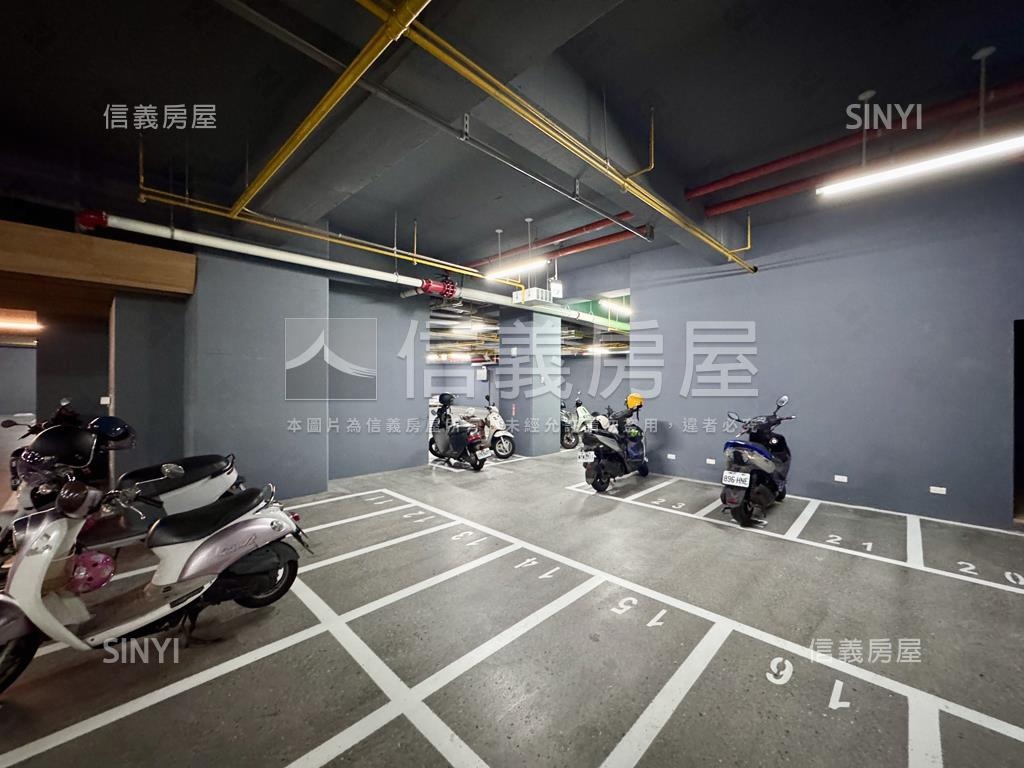 白京松玥三房併排雙平車房屋室內格局與周邊環境