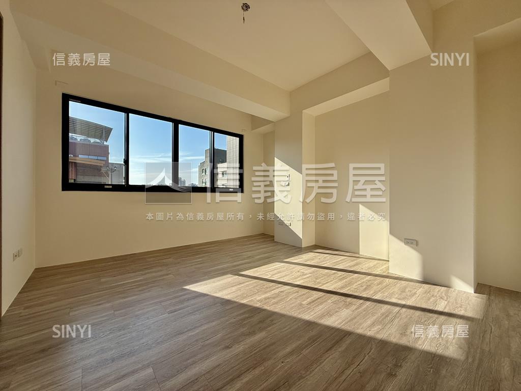 七米面寬全新別墅房屋室內格局與周邊環境