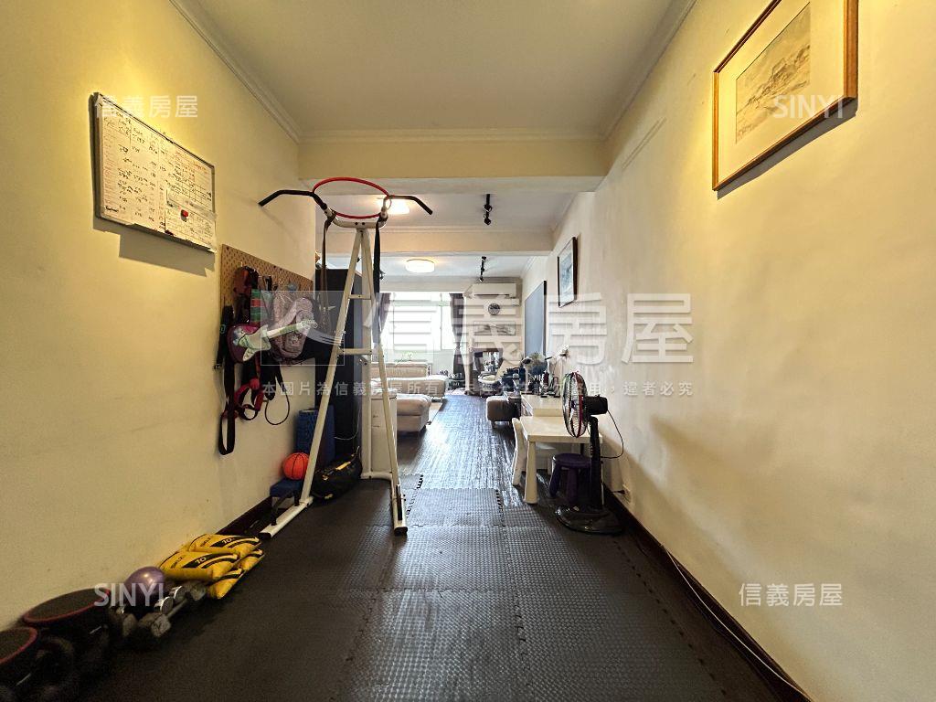 聯合二村精緻裝修大戶３樓房屋室內格局與周邊環境