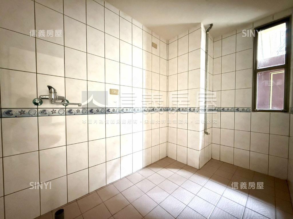 ★太平★兩房未住過公寓房屋室內格局與周邊環境