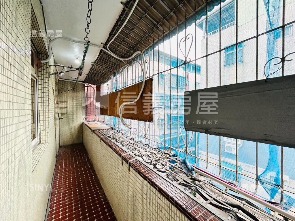 這間我專任．正和方公寓房屋室內格局與周邊環境