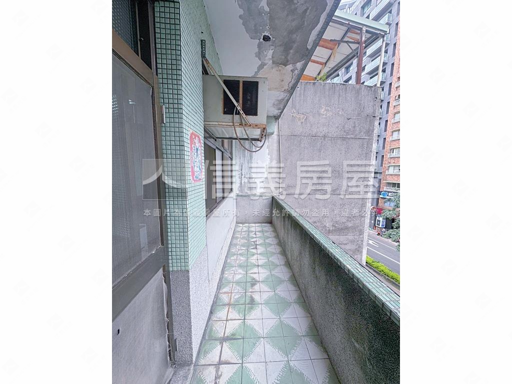 近頂溪捷運站永和公寓房屋室內格局與周邊環境