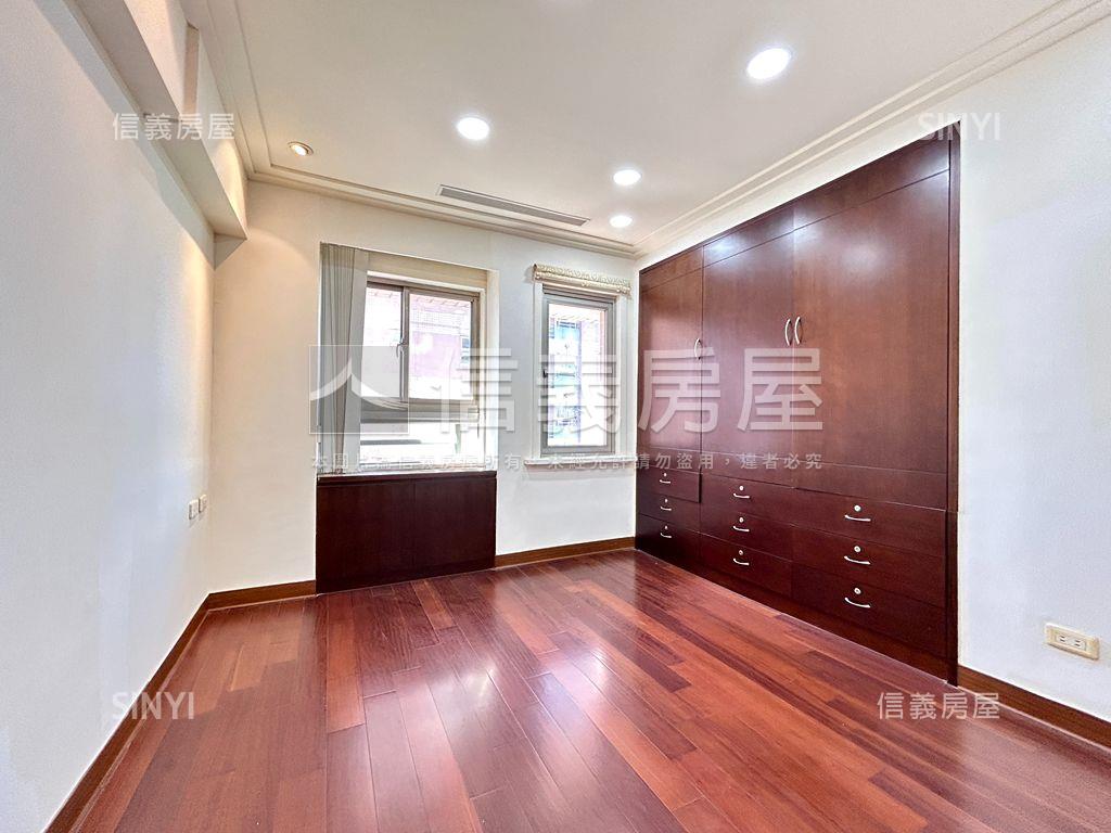 區公所天闊景觀採光大戶房屋室內格局與周邊環境